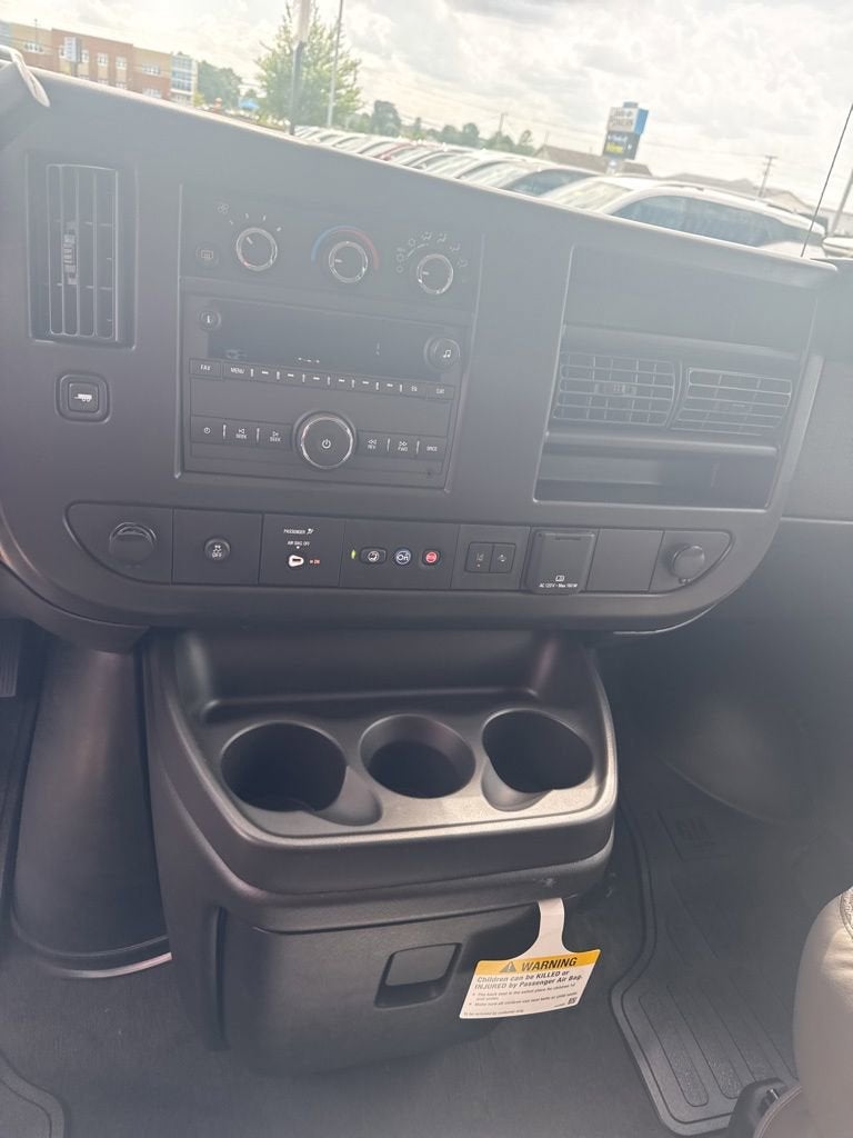 2026 Chevrolet Express Passenger LT