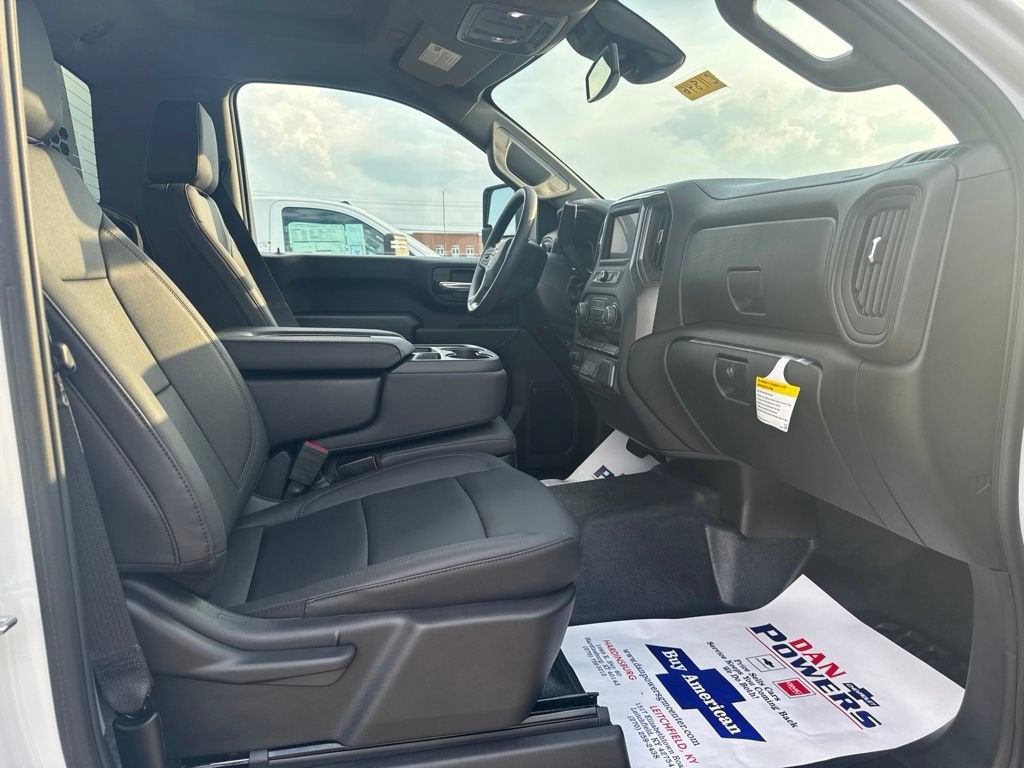 2025 Chevrolet Silverado 3500 HD Chassis Cab Work Truck