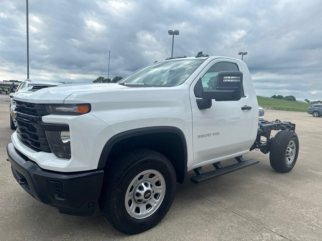 2026 Chevrolet Silverado 3500 HD WT