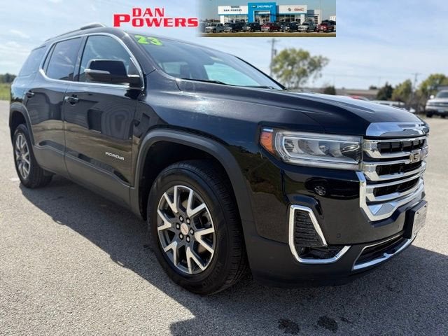 2023 GMC Acadia SLT