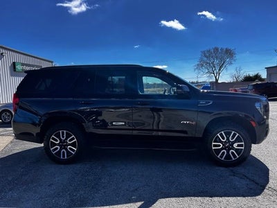 2022 GMC Yukon AT4
