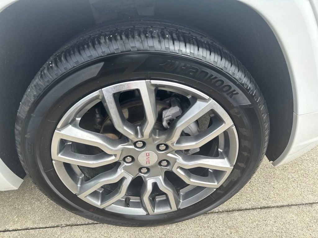 2024 GMC Terrain Denali